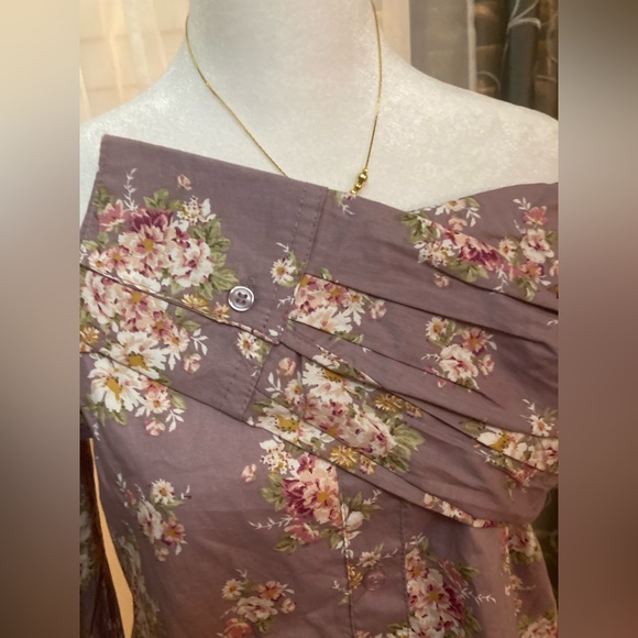 NEW No Comment Off the Shoulder Floral Lavender Women’s Button down Blouse Med - Picture 8 of 11